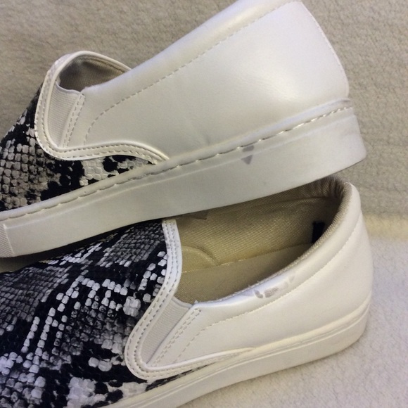 Black and white faux snakeskin SWS slip on shoes - Picture 7 of 7
